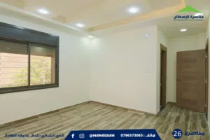 شفة دوبلكس مع روف للبيع