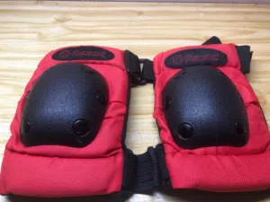 SUPER HIGH QUALITY PREMIUM RAZOR KNEE PADS BARELY USED IN EXCELLENT CONDITION!
