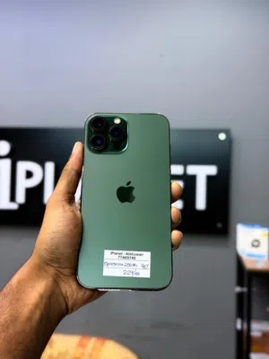 iPhone 13 Pro Max 256 GB Best and Amazing working device - Good condition