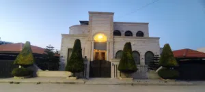 Villa in a Quite Area - فيلا في منطقة هادئة