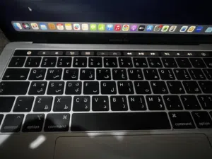 Apple Mac book pro 13” 2019
