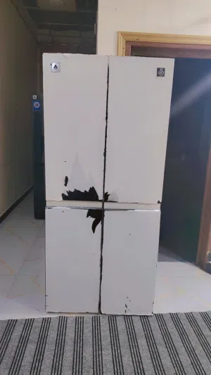 الحافض اربع ابواب الفوك ثلاجه بخار والجوه مجمده