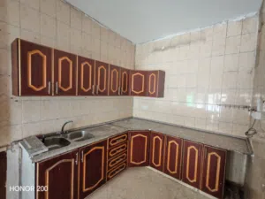 150 m2 4 Bedrooms Apartments for Rent in Zarqa Hay Al-Rasheed - Rusaifah
