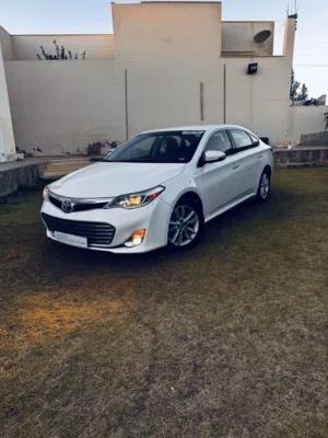 Toyota Avalon 2014