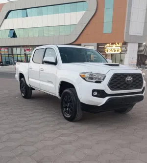 Used Toyota Tacoma in Muscat