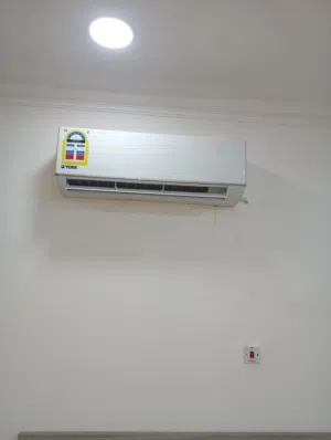 1.5 Ton Split AC by YORK