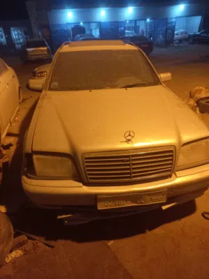 Mercedes Benz . C-Class . 2002 . Used3