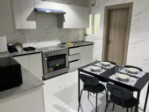 120 m2 3 Bedrooms Apartments for Rent in Muscat Qurm