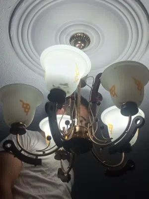تريات عرض خاص