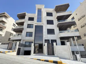 220 m2 4 Bedrooms Apartments for Sale in Amman Deir Ghbar