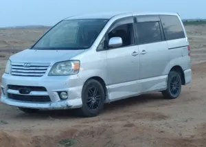 Used Toyota Voxy in Saada