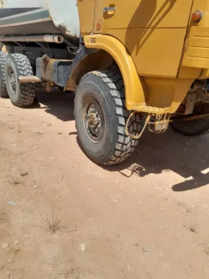 كماز بوطي 14 مشي 15الف كيلو جديده سياره رباعي مش خادمه هلبا كورونا تمتا متشكي من شي مكانه في جادو