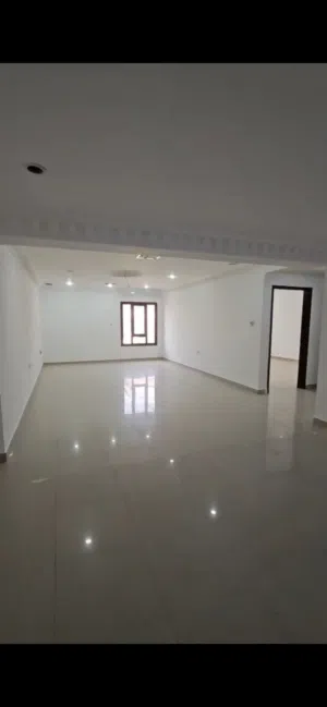 للإيجار شقة في سلوى قطعه 1