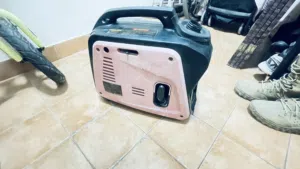 مولدة كهرباء