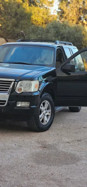 Used Ford Explorer in Amman