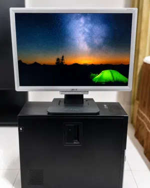 Dell OptiPlex 9020 MT  21 Acer Monitor  Windows 10 Pro