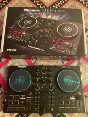 DJ numark party mix mk2