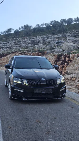 سكودا اكتافيا 2018