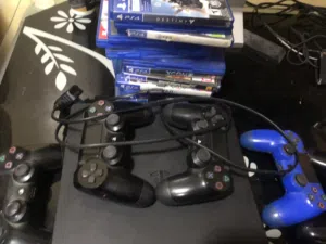 PlayStation 4 PlayStation for sale in Abu Dhabi