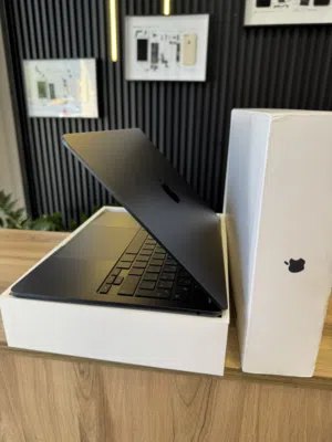 Macbook Air M5 1TB 16GB Open Box