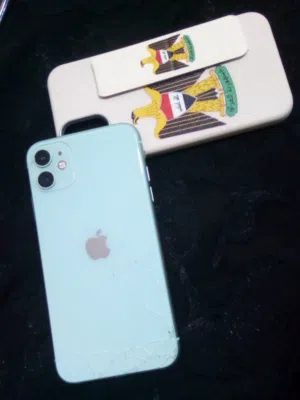 Apple iPhone 11 128 GB in Basra