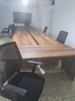 مكتب تعليمي وتدريبي