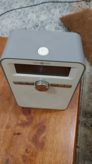 راديو باحث ومنفذ اواكس وسماعات راس