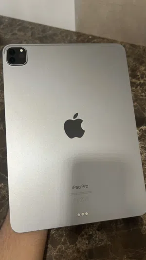 Apple iPad Pro 11 128 GB in Al Batinah