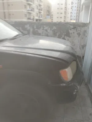 سياره بثفاندار بسكراب شغاله بس البيمه خالصة من سنتين