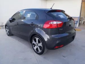 Used Kia Pride in Tripoli