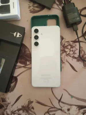 Samsung Galaxy S24 FE 256 GB in Amman