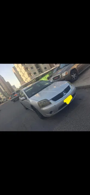للبيع سياره متسوبيشي جالنت 2006