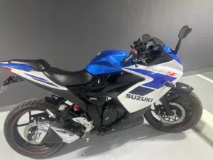 Used Suzuki Gixxer Sport Motorcycle 2025 Model with 160 cc Engine. Clean new bike. Only 1400 Km