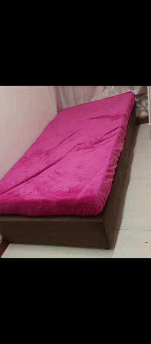 بوكس سرير للبيع