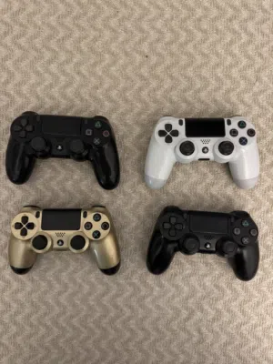 PS4 CONTROLLER قير سوني