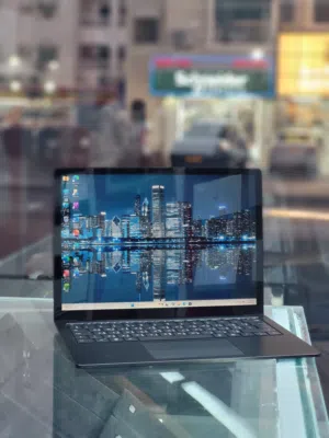 Microsoft surface laptop 3 10th Gen core i7 Processor 2k resolution screen