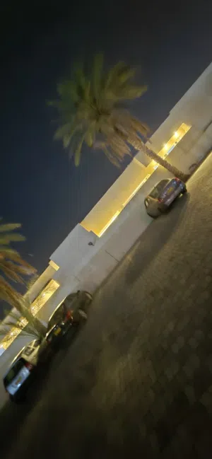 Unfurnished Monthly in Muscat Al-Hail