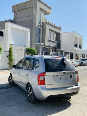 New Kia Carens in Tripoli