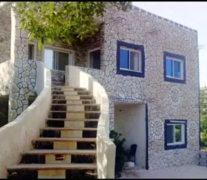 130 m2 3 Bedrooms Apartments for Rent in Ajloun I'bbeen