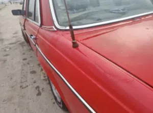 مرسدس بنز مديل1981محرك بطه3000وكير جديد