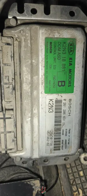 مطلوب كمبيوتر كيا سبكترا موديل 2002 ماتور 1800