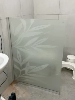 جميع أنواع المرايا والقزاز السيكوريت All Kind of Mirrors and Tempered Glass