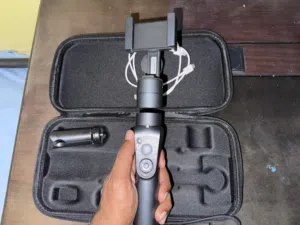 Porodo 3-Axis Ai Tracker & Light Gimbal Stabilizer - Black