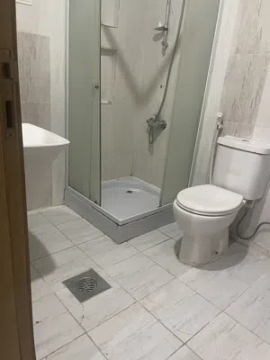 مشاركة سكن .. غرفة للإيجار
