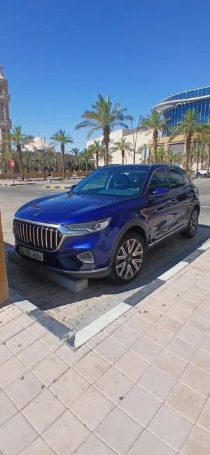 Hongqi HS5 2024 model.first registered 01/2025.HS5 SUV in Blue with GCC Specs and Advanced Features