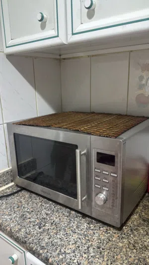 ميكرويف مستعمل حالة ممتازة 200