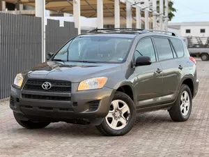 Toyota . RAV 4 . 20124