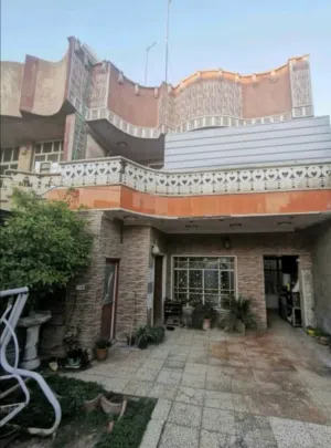 100 m2 3 Bedrooms Townhouse for Sale in Baghdad Elshaab