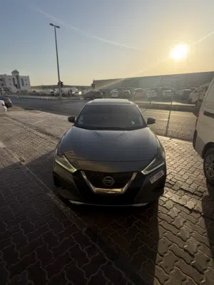 Nissan Maxima 2020