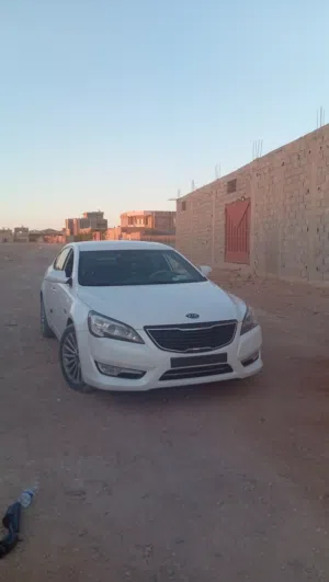 Used Kia Cadenza in Sabha